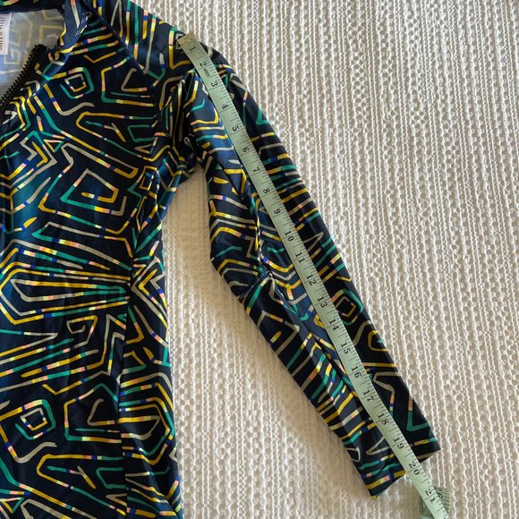 Lilly & Lime | Rash Guard Jacket - Picture 8 of 8